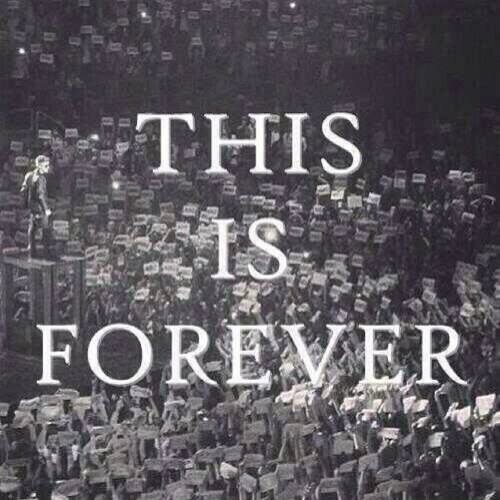 That Bieber kid over there? Yea hes my inspiration He showed me to Never Say Never and Believe,Grandpa Bieber follows 3/26/13 #BelieveTour10/8/12 Fredo is Mine❤