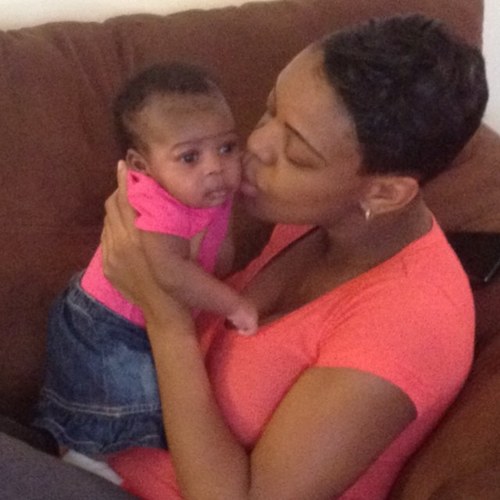 AileenDeanna89's profile picture. 