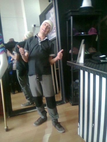 Radio Broadcaster Rock_ R&B . Voice Over. Languages Teacher.