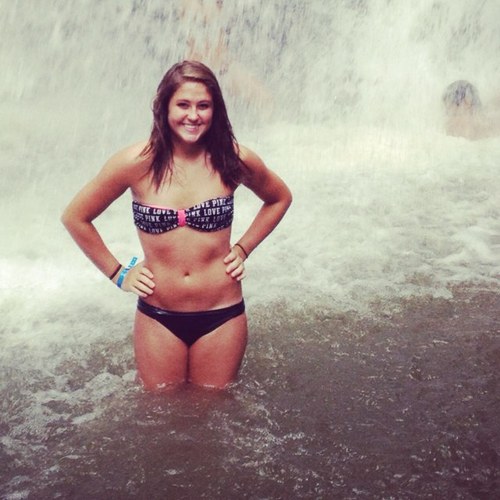 Kaylee09228312's profile picture. Softball.❤⚾ I can do all things through christ who strengthens me. Phil 4:13