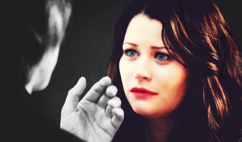 Fight_to_love31's profile picture. I made a deal with Rumplestiltskin so I could protect everyone I love and know I'm in love with him