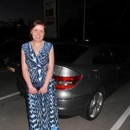 emmalouise215's profile picture. 