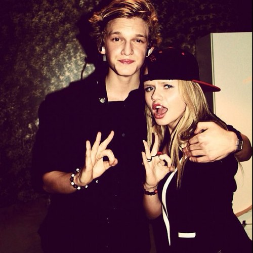 Cody and Alli Simpson Fan Page and Simpsonizer Probs Page! #gcf #sbk #paradise ~Fangirl Approved~ @jakethrupp and @allisimpson followed