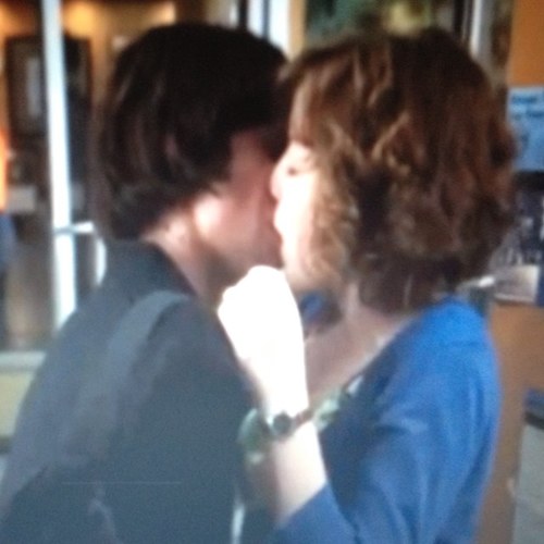 I love Degrassi and Eli.....
I will only follow u if u follow me back:)