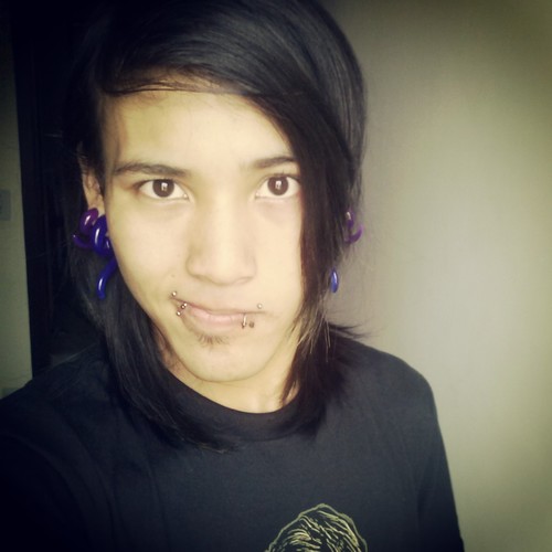 _Kyoshi's profile picture. O cara que se esforça por tudo, e se fode por todos. Esse cara sou eu. u-u