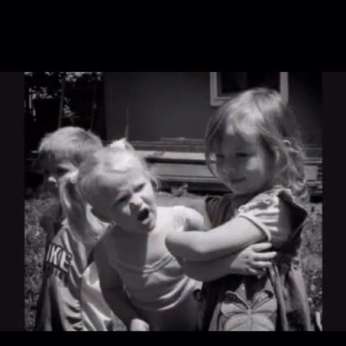 aber515's profile picture. ما أجمل أن تلبس أخلاقك وتتعطر بابتسامتك حتى عندما يكون منظرك غريبا وغامضا عند الآخرين ~