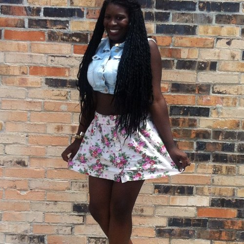 HisQueen_Star's profile picture. Host of RandomIsh Radio