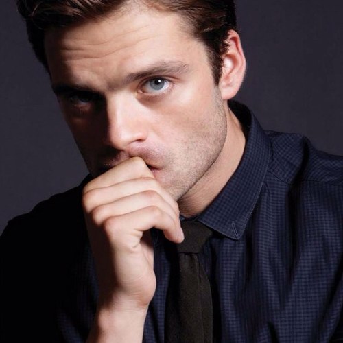 RavenMadH's profile picture. Why is a raven like a writing desk? #HappilyEverAfter