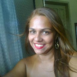 Amo sol,chuva,praia...amo a Sabrina mais que minha vida...