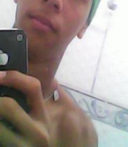 Eu grito pelo meu país , que finge nada ver ...