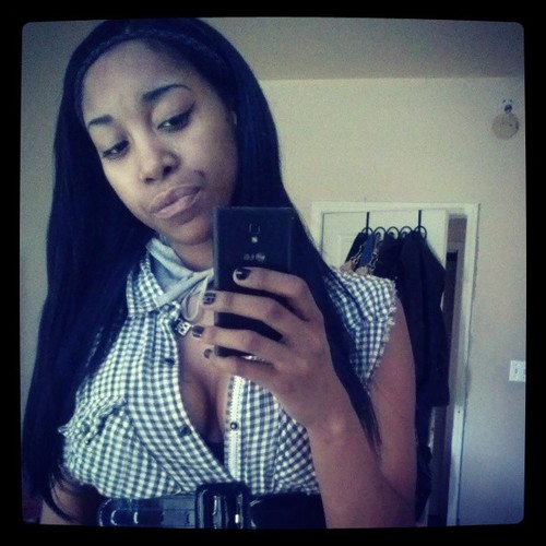 Model/Runway #ChiraqFinest #TeamOutspoken #FloeticPoetry #N9T #VirgosRunIt #TeamFollowBack #Goddess #H2OD