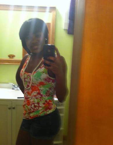 Lick_TheCrew's profile picture. , Jst Living Myi Life & I Love It , Follow Meh , I'll Follow Back Hopefully (: