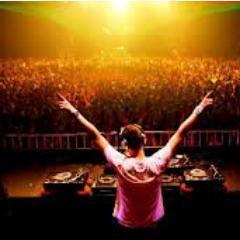 ExCeLlEnT Dj , buena onda y hincha del millo (Oficial)