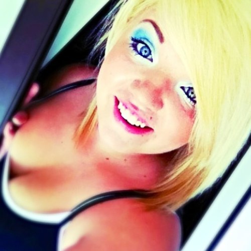 Live as if every day was your last, cause it just might be.. Hakuna mata ❤✌