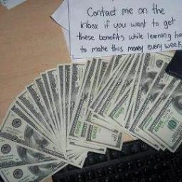 makemoney562's profile picture. want to make easy money by using 40$? DM or Mention me to get you startedd! #MCA #40$into500+ or email me at makemoney562@yahoo,com