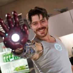 aderleyhulle's profile picture. Genio, Bilionário, Playboy, Filantropo, isso resume bem o que eu sou...