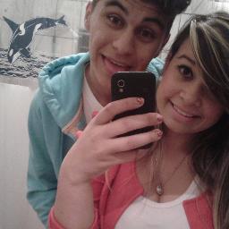 Orar juntos pra ter um relacionamento firme em Deus ♥ @raphinhabooy