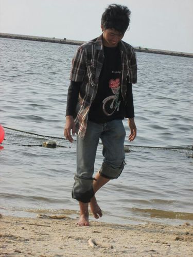 cowok, 4 Dec 1991 with @missnining 18/12/2010