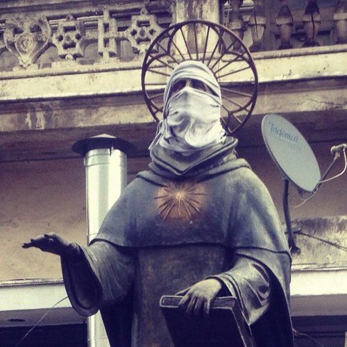 cineasta chileno, oriundo de valdivia. cuando niño quería ser humorista.