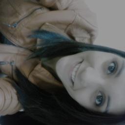 Caroleodegario's profile picture. 