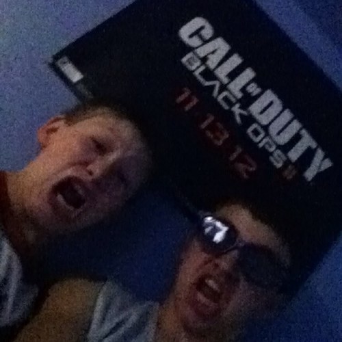 Epic gamers here! Go check out our youtube account 3p1c.gam3rs8970 :) follow our insta @3p1c_gam3rs :) follow my bro @3p1c_gam3rs2 :) thanks guys! Love ya!