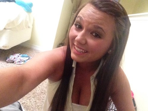 Im just livin my life and tryin to have a good time✌ #TEAMTATTED IG:lilpinky18 follow me. http://t.co/4qV5Cq9gNw ask me some questions