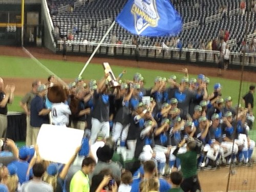 SimonToTheEtti's profile picture. 