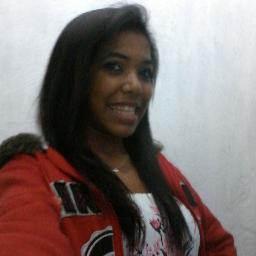 Eu gosto de ver todos que eu amo feliz....Principalmente eu haahaa
