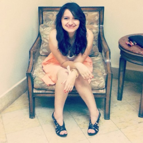 Moonwalker/Belieber/Directioner/Mahomie/Madder/B. Streisand fan 3 Love.Dream forget and move on.