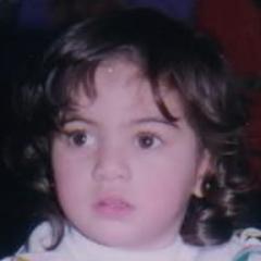 Yasomeen's profile picture. كائن يعيش و يتعايش