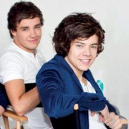 Hey guys! So 'em super fan of 1D from the Philippines. Follow me and I'll follow back. Just DM/tweet me!. I'll also try to be active. xx