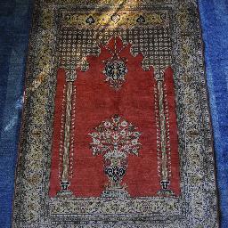Heaven On Earth Imports is a supplier of oriental handwoven carpets and tribal rugs.