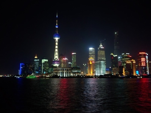 stepforward001's profile picture. 