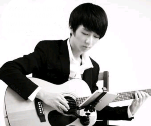 [@jungsungha Roleplayer] Accoustic Fingerstle Guitarist, Musician, Artist, Composer, Student | 2 Sep 96 | Fantalk? Sure #RealParody