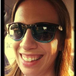 evamadera's profile picture. a thirty-something middle school history teacher who loves her students, running, reading, and traveling