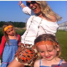 EffactoryNL's profile picture. Van Femmy Saal | Effectieve communicatiespecialist | Laat anderen stralen | Columnist | Bruggenbouwer tussen online middelen, printuitingen en mensen.