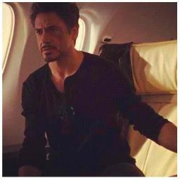 Los dolores de cabeza de Jarvis y Pepper llevan mi nombre. Superhéroe cuando me aburro, y adicto a los donuts. A veces me paseo por Stark Industries. {RP+18}