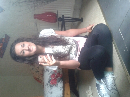 gee_abbey's profile picture. get drunk and forget everything. blahh blahh blahh