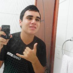 Me gusta da @Jehqueen  ♥  ,Corinthians, Sou preto de olho azul oque mais??