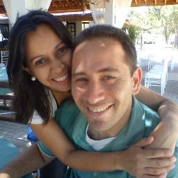 Sou consagrada a Deus na Comunidade Canção Nova desde 2000, casada com @cn_roger e tenho 2 filhos