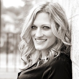 jenn_king's profile picture. Music/Therapist/Business & Hardcore Yogi.