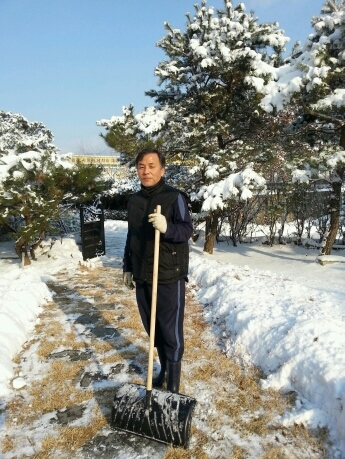 dug2228's profile picture. 세상을 둥글게 살고싶은 사람입니다