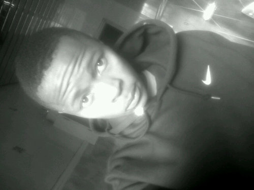 LesSsto's profile picture. Just wanna be successful..