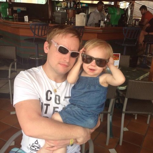 christiannaess's profile picture. Pappa, samboer, sykepleier, sportsentusiast.