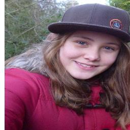 KatrinaThorslud's profile picture. One Direction.= Directioner3
Justin Bieber= Belieber3
Handball forever3