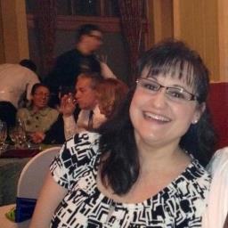 Facebook, Twitter, & Pinterest addict. I LOVE GIVEAWAYS, BOOKS, music, & movies. Loyal fan of the SF GIANTS!