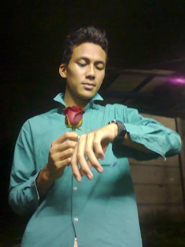 MisbahSohieb's profile picture. Ku tak akan menyerah sebelum berperang :)