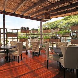 Furca es la interpretación de la experiencia que se vive de la granja a la mesa lo cual nos  permite ofrecer alimentos siempre fresco y naturales.