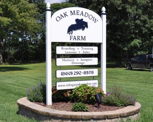 Hunter/jumper and dressage barn that specializes in lessons, boarding, training and horse shows.
