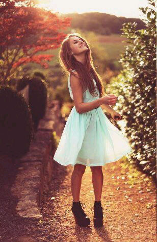 Hi. I'm valerie. Sing and Photography ♥ • One of Billion #Directioner and #Overtunist. Thanks for following me ☺